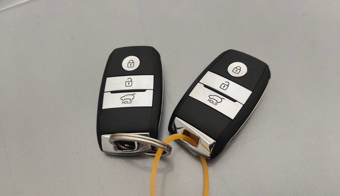 2019 KIA SELTOS HTK PLUS 1.5, Petrol, Manual, 22,632 km, Key Close Up