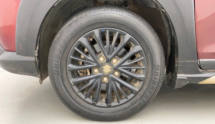 2019 Maruti XL6 ALPHA AT, Petrol, Automatic, 30,084 km, Left Front Wheel