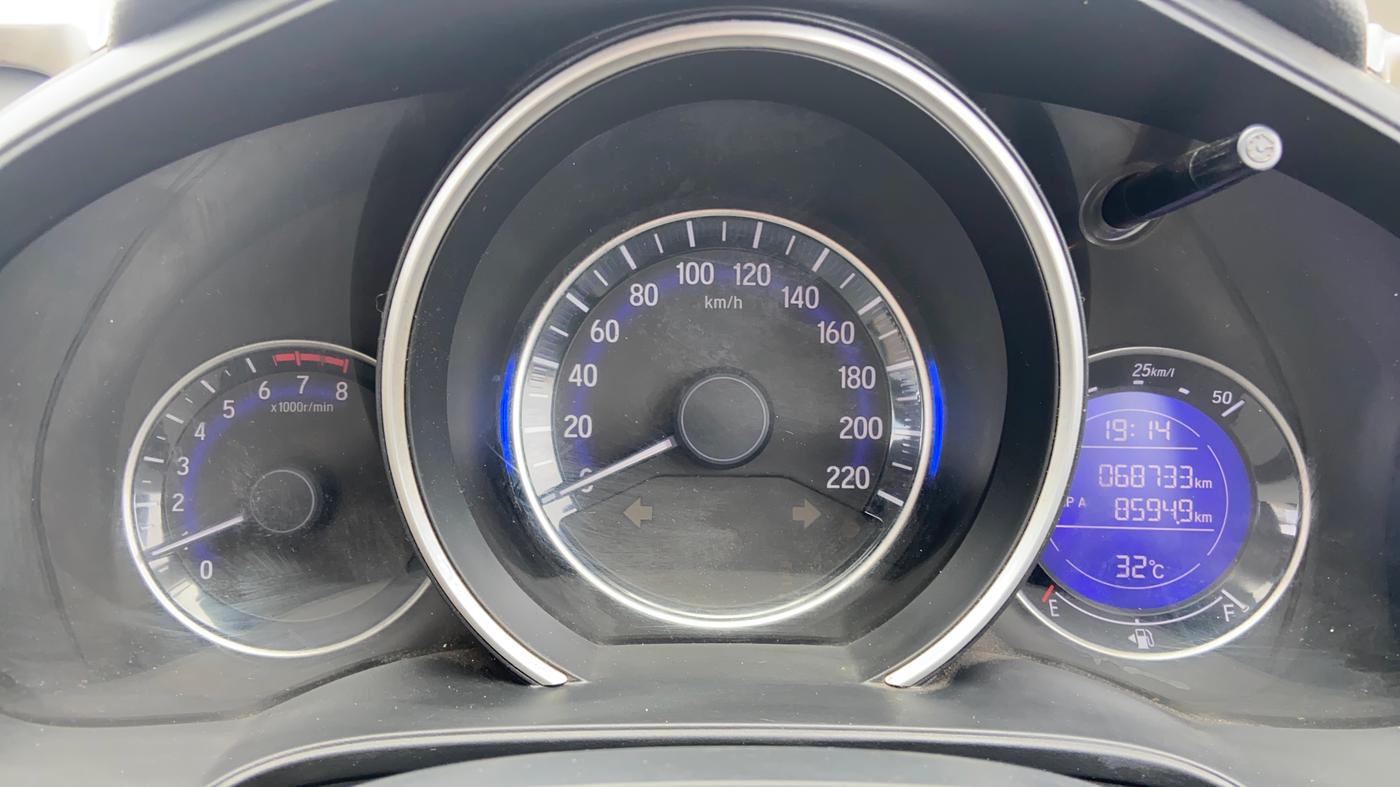 2017 Honda Jazz 1.2L I-VTEC VX, Petrol, Manual, 68,717 km, Odometer Image