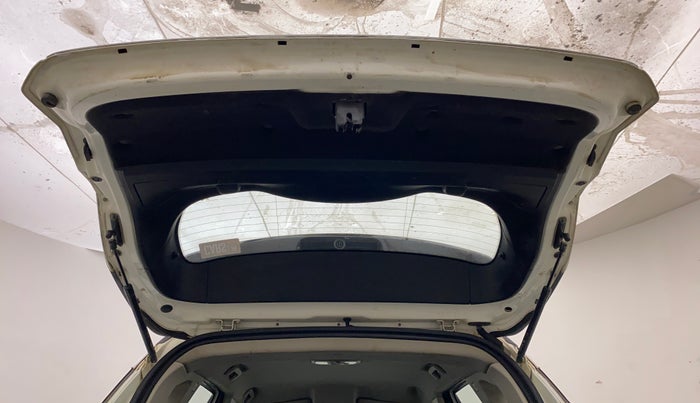 2019 Tata Harrier XZ 2.0L, Diesel, Manual, 77,988 km, Boot Door Open