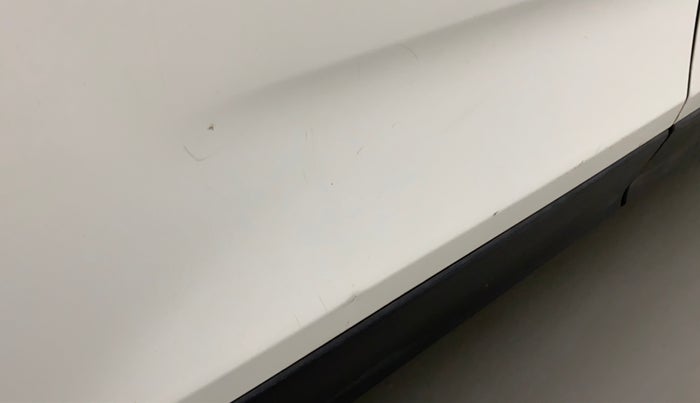 2019 Tata Harrier XZ 2.0L, Diesel, Manual, 77,988 km, Right rear door - Slightly dented