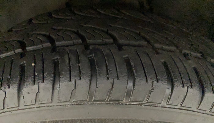 2019 Tata Harrier XZ 2.0L, Diesel, Manual, 77,988 km, Left Front Tyre Tread