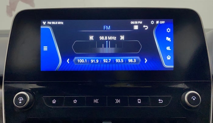 2019 Tata Harrier XZ 2.0L, Diesel, Manual, 77,988 km, Infotainment System