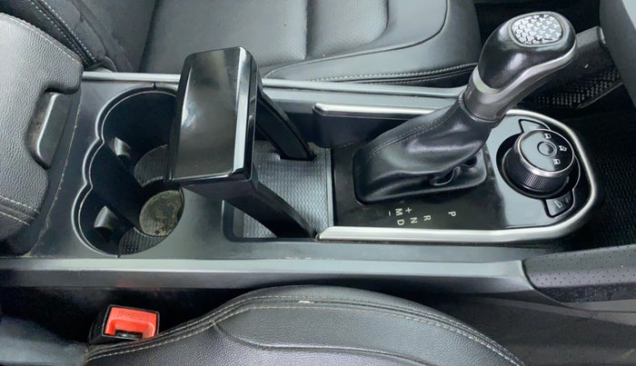 2021 Tata Harrier XZA+ DARK EDITION, Diesel, Automatic, 61,943 km, Gear Lever