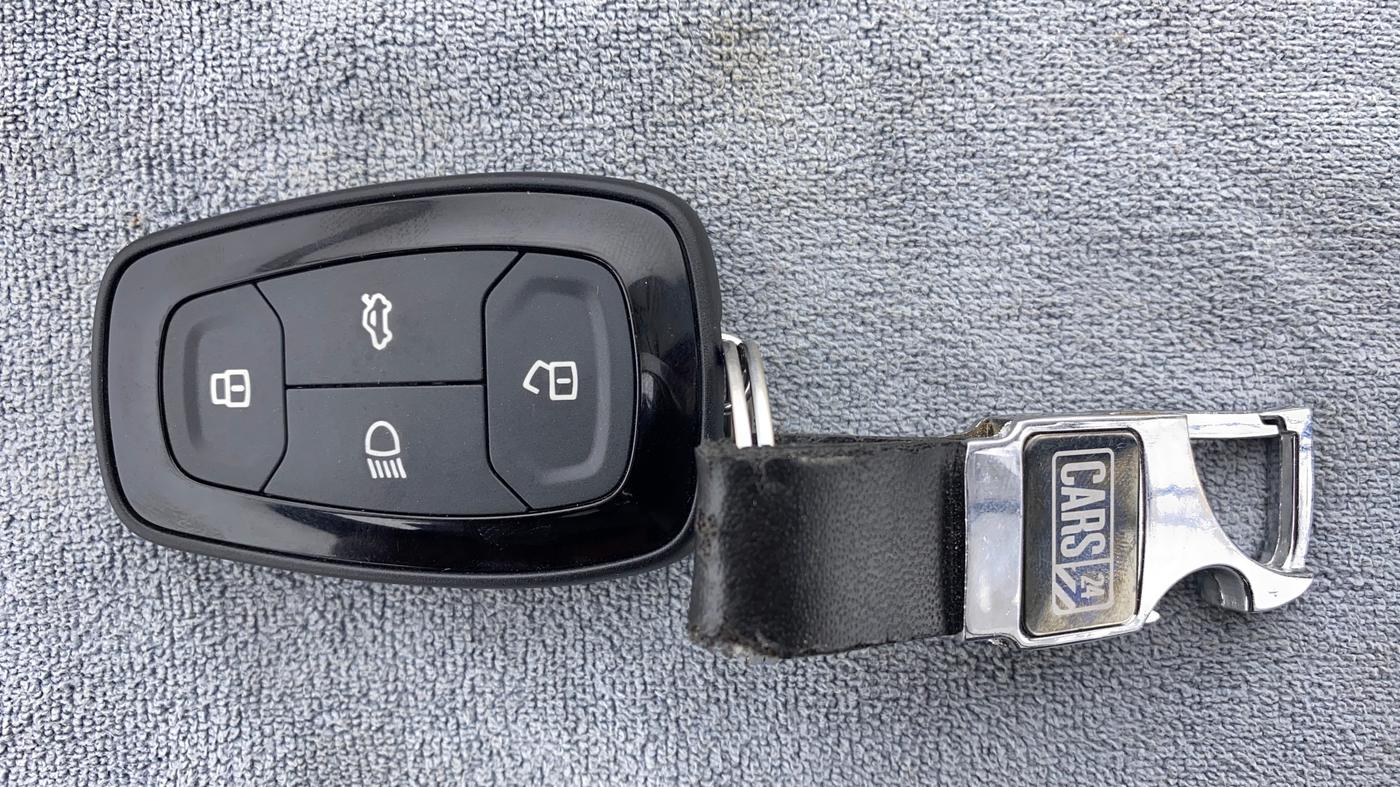 2021 Tata Harrier XZA+ DARK EDITION, Diesel, Automatic, 61,943 km, Key Close Up