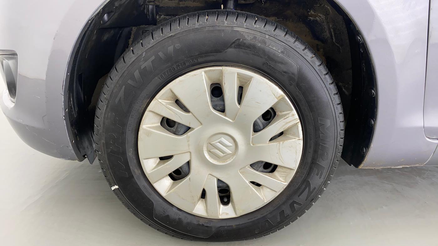 2013 Maruti Swift VXI D, Petrol, Manual, 69,954 km, Left Front Wheel