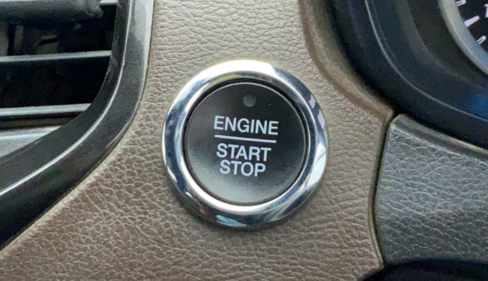 2018 Ford FREESTYLE TITANIUM 1.2 TI-VCT MT, Petrol, Manual, 74,462 km, Keyless Start/ Stop Button