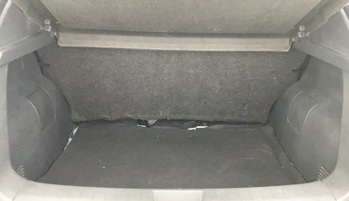 2021 Nissan MAGNITE XL, Petrol, Manual, 17,902 km, Boot Inside