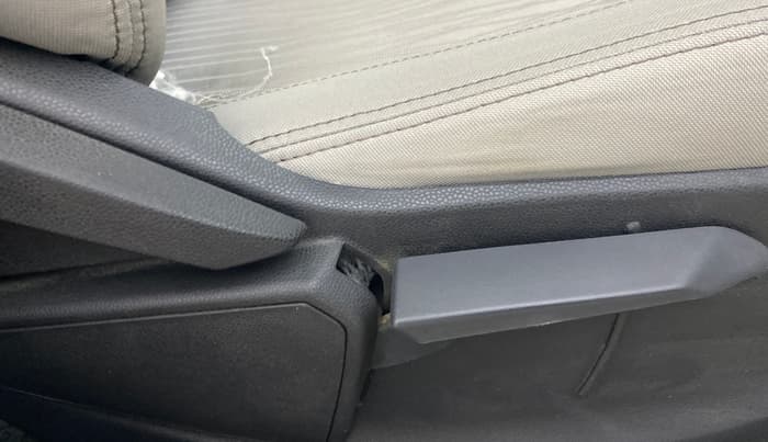 2014 Ford Ecosport TITANIUM 1.5L PETROL, Petrol, Manual, 1,15,767 km, Driver Side Adjustment Panel