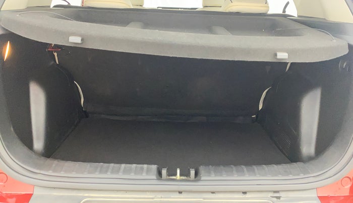 2022 KIA SONET HTX 1.5, Diesel, Manual, 33,023 km, Boot Inside