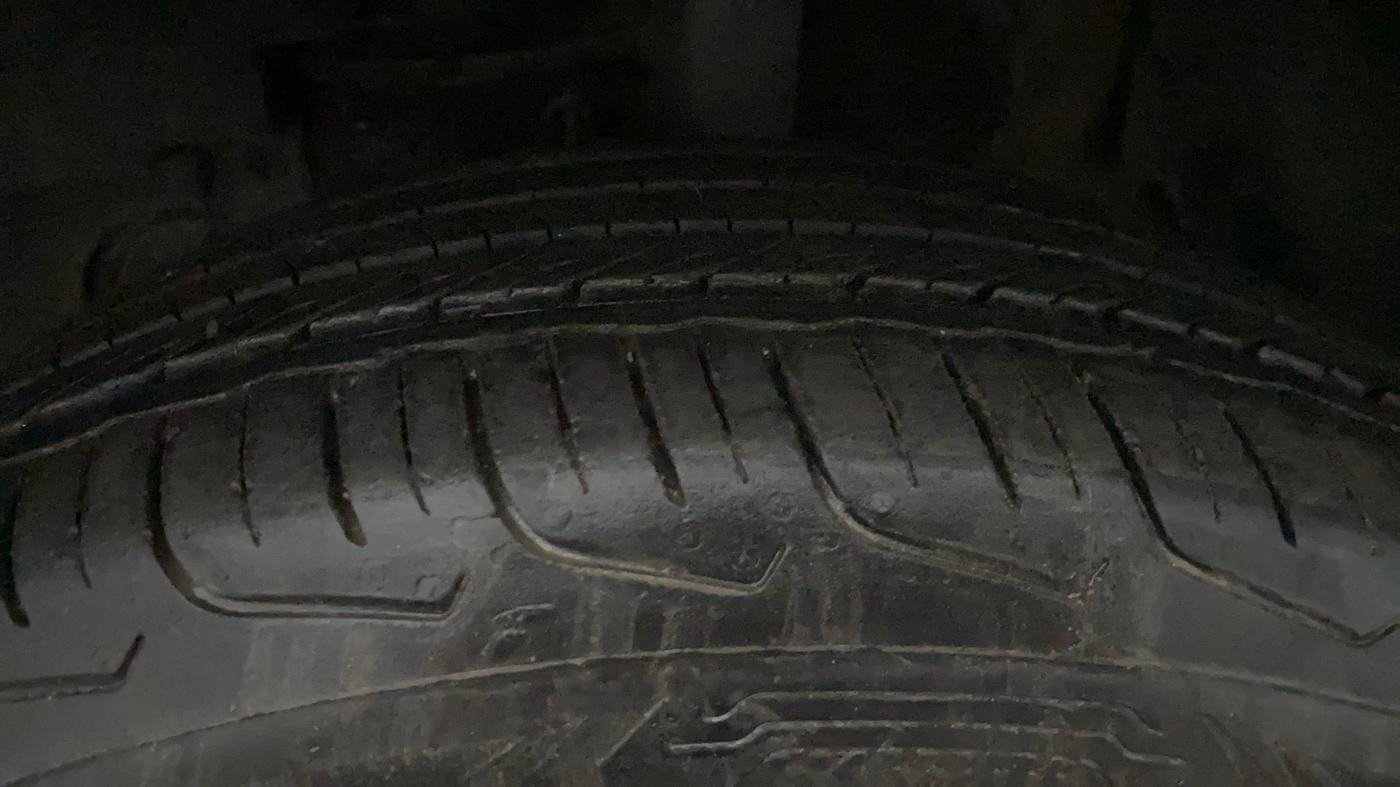 2024 Tata NEXON SMART+ 1.2 PETROL, Petrol, Manual, 19,500 km, Left Front Tyre Tread