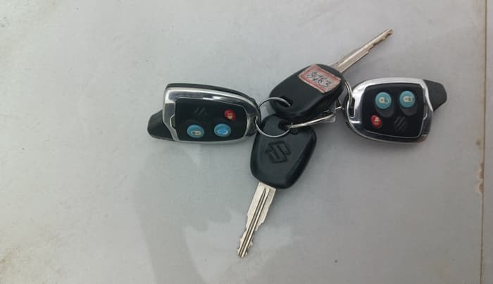 2014 Maruti Alto 800 LXI, Petrol, Manual, 59,414 km, Key Close Up