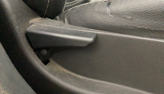 2018 Tata NEXON XE PETROL, Petrol, Manual, 98,561 km, Driver Side Adjustment Panel