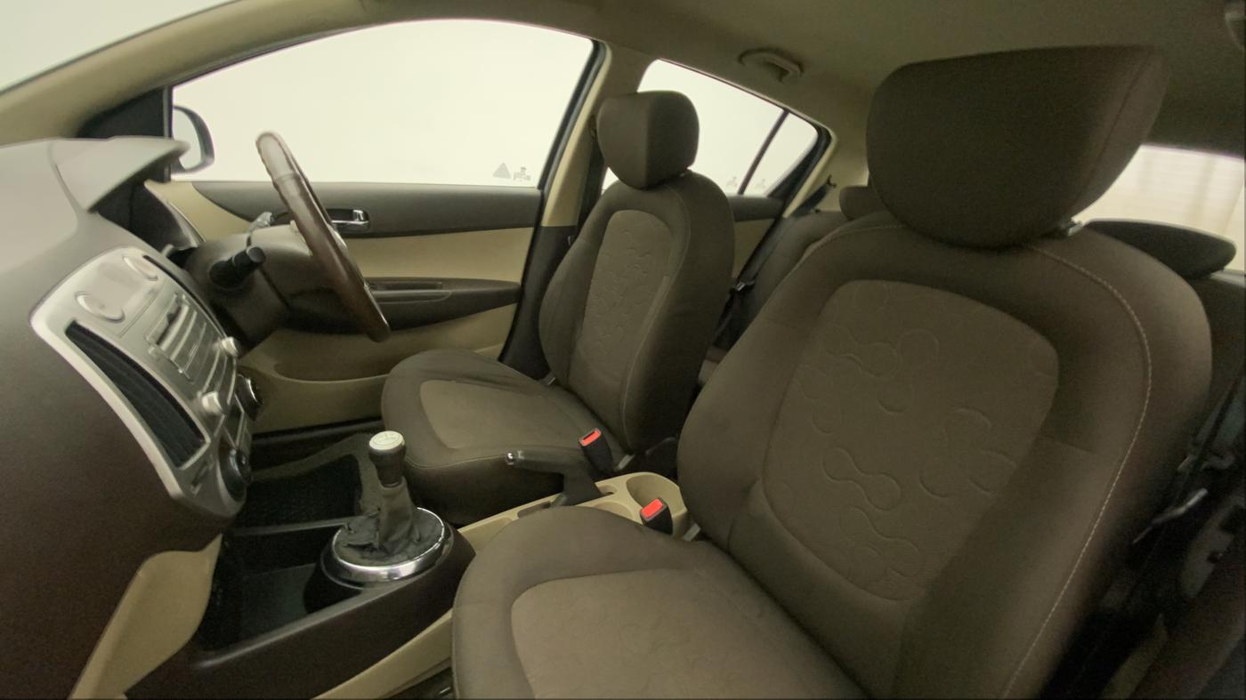 2011 Hyundai i20 SPORTZ (O) 1.2, Petrol, Manual, 72,888 km, Right Side Front Door Cabin