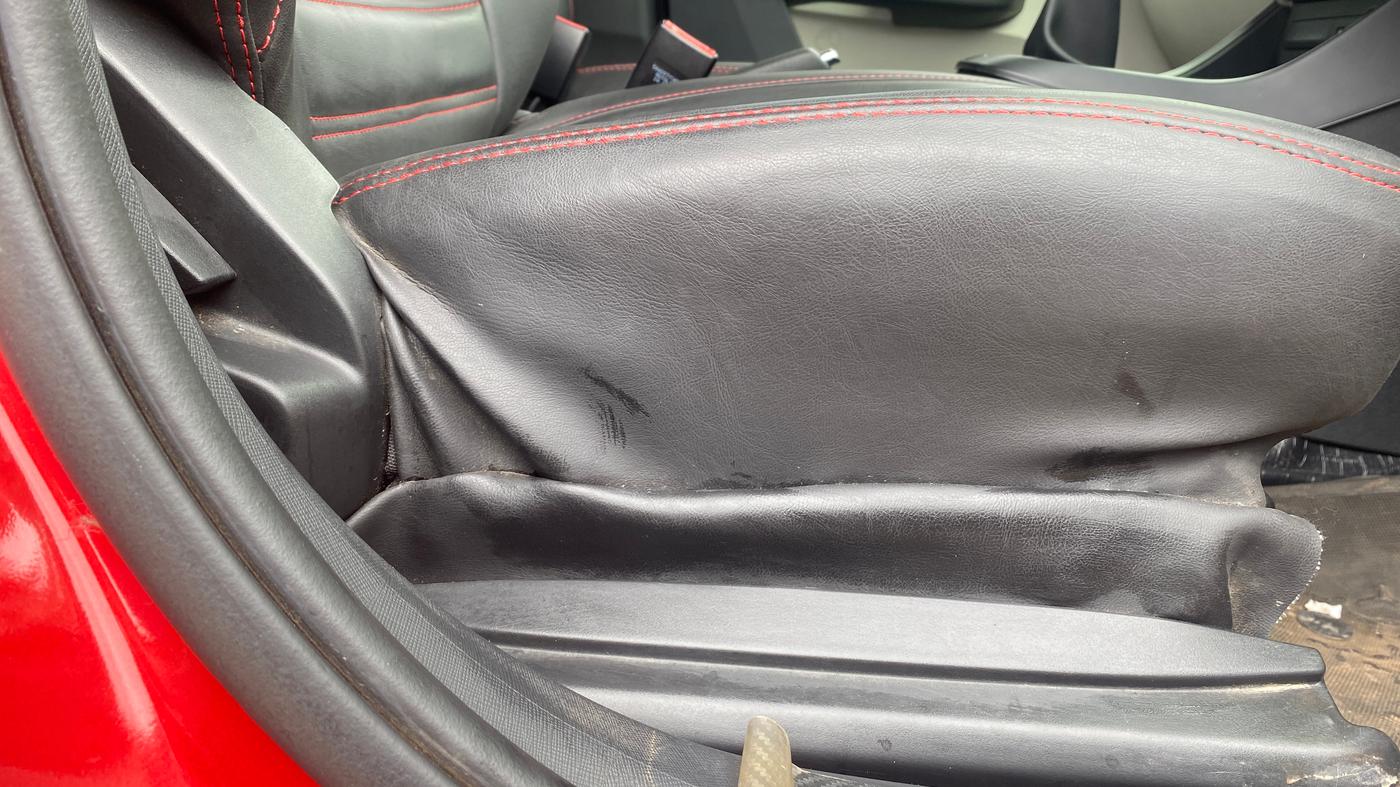 2023 Tata ALTROZ XM PLUS CNG, CNG, Manual, 11,622 km, Driver Side Adjustment Panel