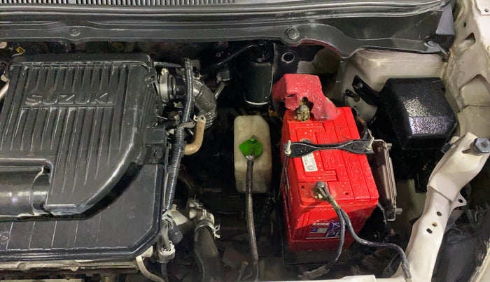 2014 Maruti Ritz VXI, Petrol, Manual, 1,02,864 km, Engine View - Left