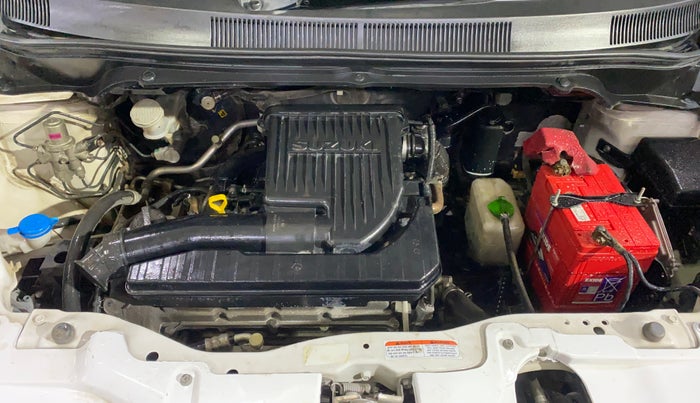 2014 Maruti Ritz VXI, Petrol, Manual, 1,02,864 km, Engine View