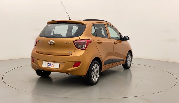 2016 Hyundai Grand i10 SPORTZ 1.2 KAPPA VTVT, Petrol, Manual, 33,940 km, Right Back Diagonal
