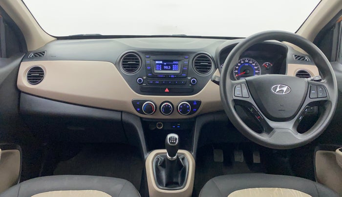 2016 Hyundai Grand i10 SPORTZ 1.2 KAPPA VTVT, Petrol, Manual, 33,940 km, Dashboard