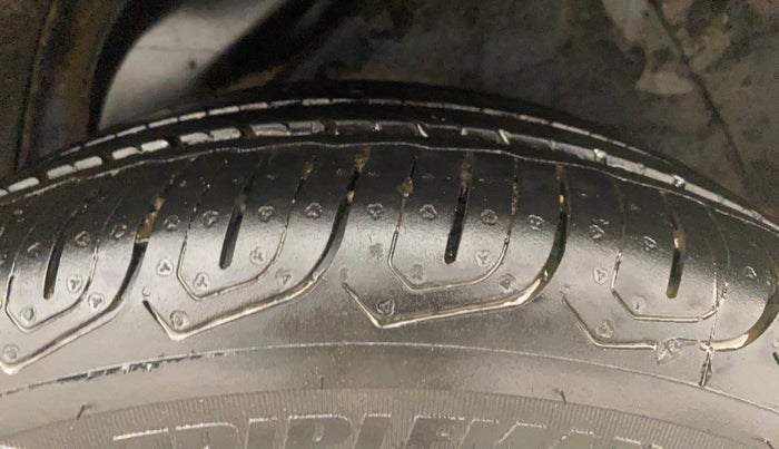 2013 Hyundai i20 SPORTZ 1.2, Petrol, Manual, 49,054 km, Left Rear Tyre Tread