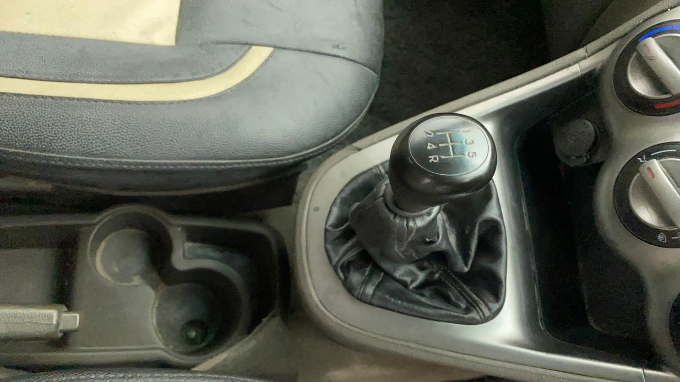 2014 Hyundai i10 MAGNA 1.1, Petrol, Manual, 57,839 km, Gear Lever