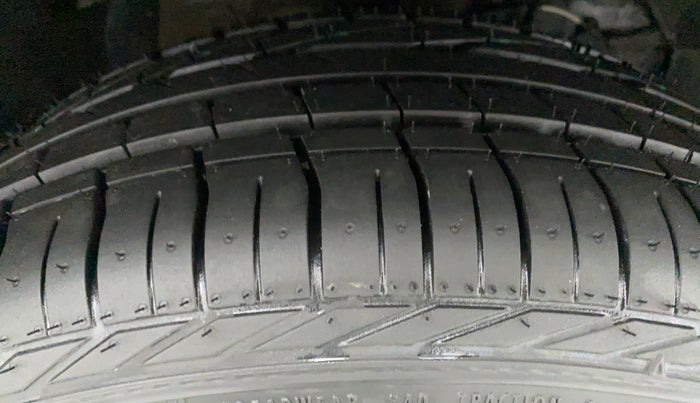 2019 Maruti Vitara Brezza ZDI, Diesel, Manual, 48,414 km, Right Front Tyre Tread