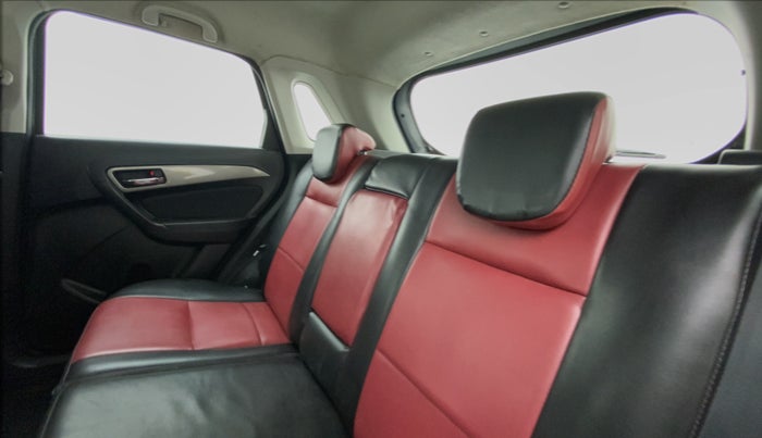 2019 Maruti Vitara Brezza ZDI, Diesel, Manual, 48,414 km, Right Side Rear Door Cabin