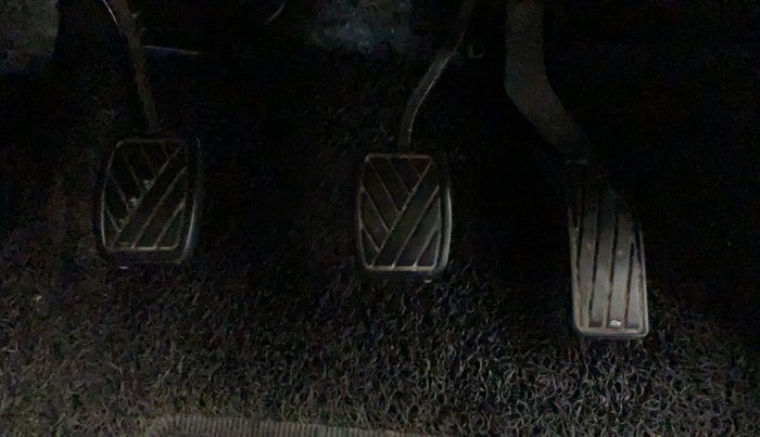 2019 Maruti Vitara Brezza ZDI, Diesel, Manual, 48,414 km, Pedals