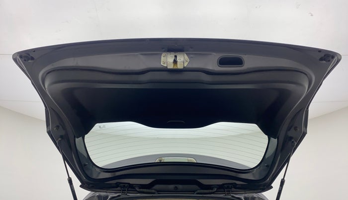 2019 Maruti Vitara Brezza ZDI, Diesel, Manual, 48,414 km, Boot Door Open