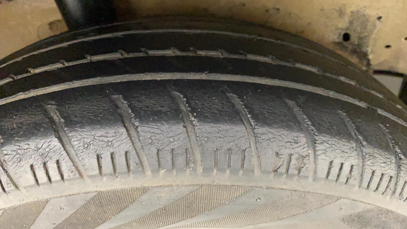 2015 Maruti Celerio ZXI AMT, Petrol, Automatic, 75,911 km, Right Rear Tyre Tread