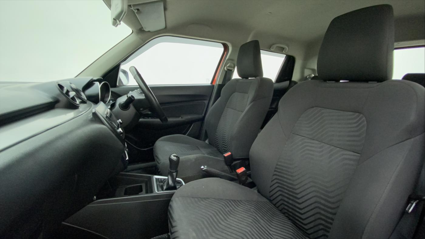 2020 Maruti Swift VXI, Petrol, Manual, 76,419 km, Right Side Front Door Cabin