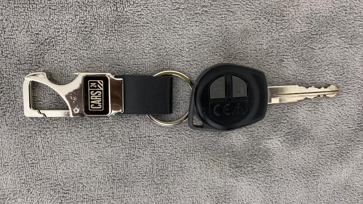 2020 Maruti Swift VXI, Petrol, Manual, 76,419 km, Key Close Up