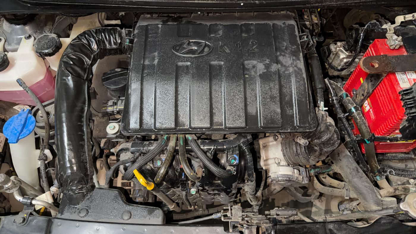 2023 Hyundai AURA SX 1.2 CNG, CNG, Manual, 42,759 km, Engine View