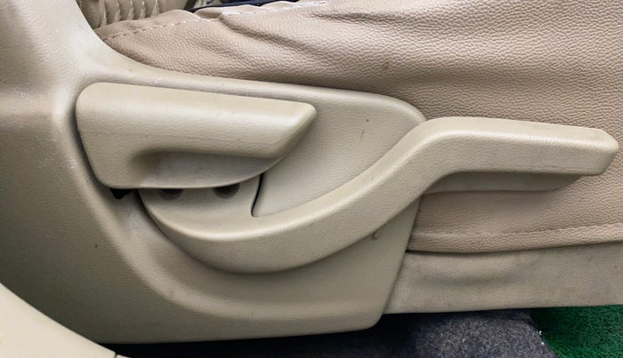 2015 Honda Brio S MT, Petrol, Manual, 98,467 km, Driver Side Adjustment Panel