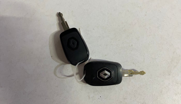 2021 Renault Kwid CLIMBER 1.0 AMT (O), Petrol, Automatic, 39,339 km, Key Close Up