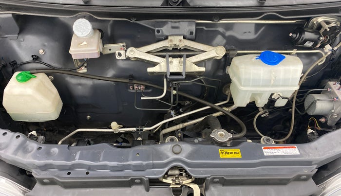 2020 Maruti Eeco 5 STR WITH AC PLUSHTR, Petrol, Manual, 26,332 km, Open Bonet