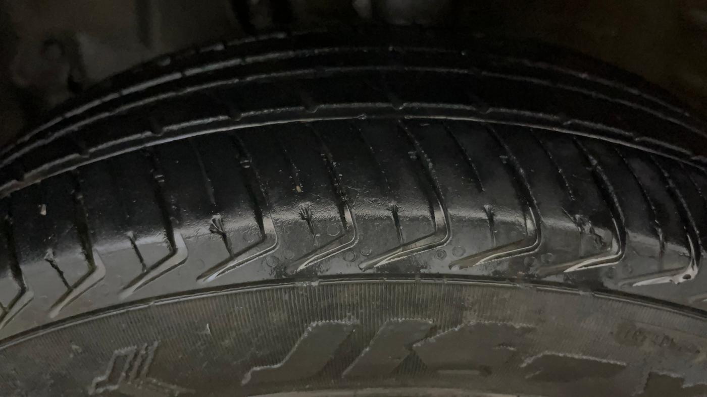 2020 Maruti New Wagon-R LXI 1.0, Petrol, Manual, 52,808 km, Left Front Tyre Tread