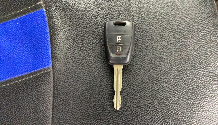 2018 Hyundai Grand i10 SPORTZ U2 1.2 CRDI, Diesel, Manual, 1,13,537 km, Key Close Up