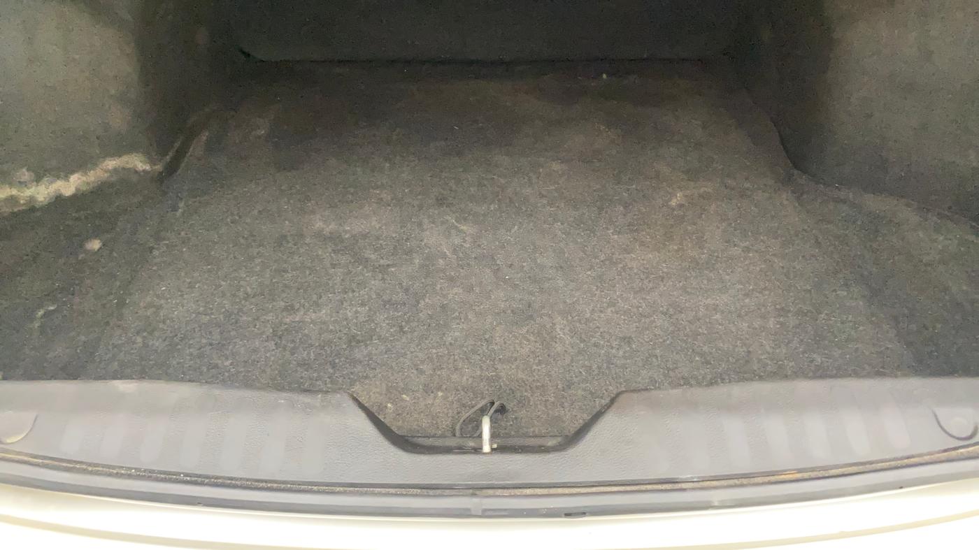 2016 Maruti Ciaz ZDI+ SHVS, Diesel, Manual, 61,173 km, Boot Inside