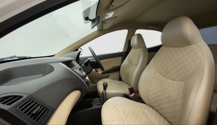 2017 Hyundai Eon MAGNA +, Petrol, Manual, 48,483 km, Right Side Front Door Cabin