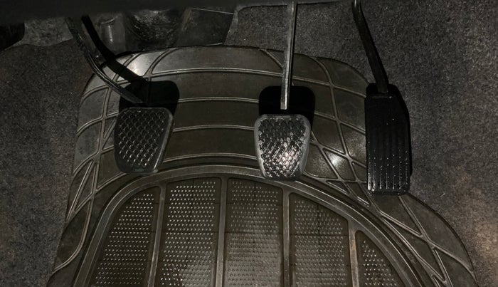 2014 Honda Amaze 1.2L I-VTEC S, Petrol, Manual, 73,748 km, Pedals