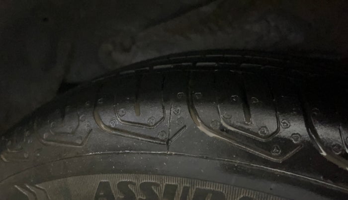 2014 Honda Amaze 1.2L I-VTEC S, Petrol, Manual, 73,748 km, Left Rear Tyre Tread