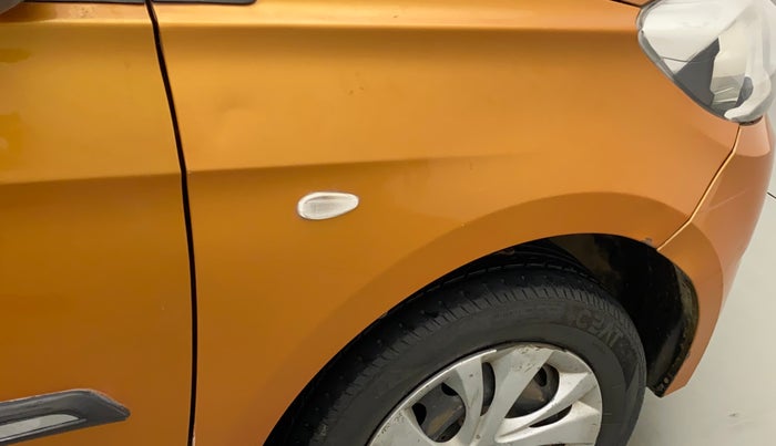 2018 Tata Tiago XTA PETROL, CNG, Automatic, 92,345 km, Right fender - Minor scratches