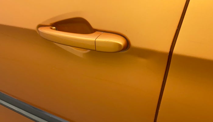 2018 Tata Tiago XTA PETROL, CNG, Automatic, 92,345 km, Front passenger door - Slightly dented