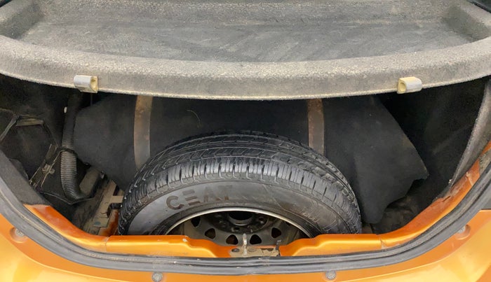 2018 Tata Tiago XTA PETROL, CNG, Automatic, 92,345 km, Boot Inside
