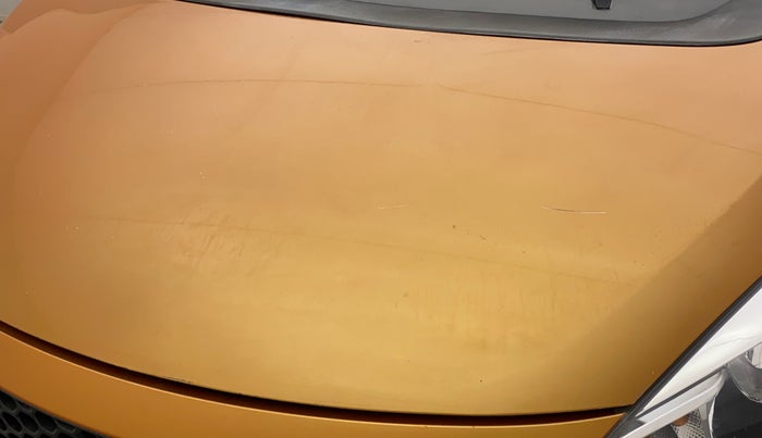2018 Tata Tiago XTA PETROL, CNG, Automatic, 92,345 km, Bonnet (hood) - Minor scratches