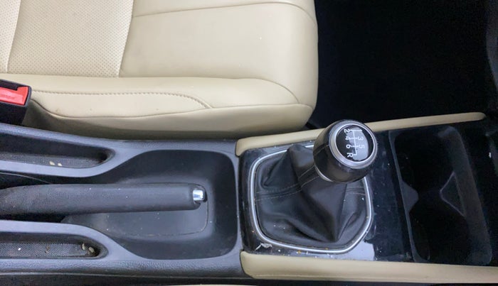 2021 Honda City 1.5L I-VTEC ZX, Petrol, Manual, 40,709 km, Gear Lever