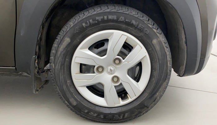 2019 Renault Kwid RXT 1.0 AMT (O), Petrol, Automatic, 21,761 km, Right Front Wheel