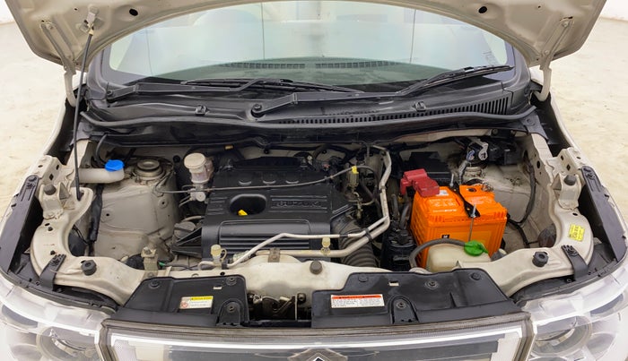 2018 Maruti Wagon R 1.0 VXI+, Petrol, Manual, 27,143 km, Engine View