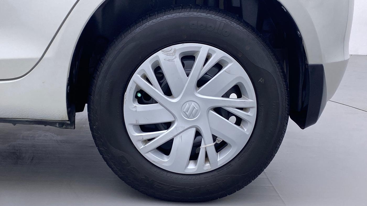2017 Maruti Swift VXI D, Petrol, Manual, 47,182 km, Left Rear Wheel